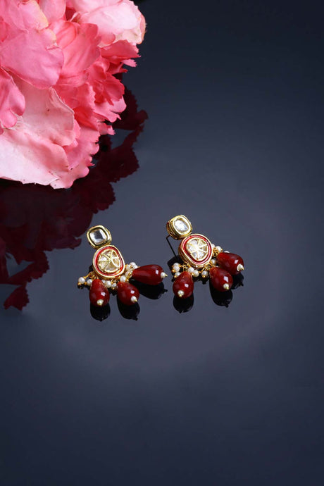 Red Gold-Plated Kundan And Pearls Drop Earring