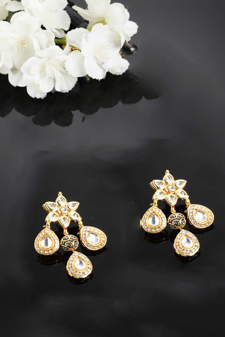 Gold And white Kundan And American Diamonds Drop Earring