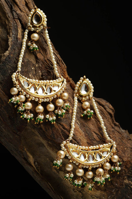 Green And Gold Drop Earring With Kundan And Pearls