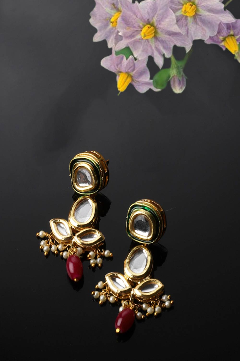 Red And Green Drop Earring With Kundan And Pearls