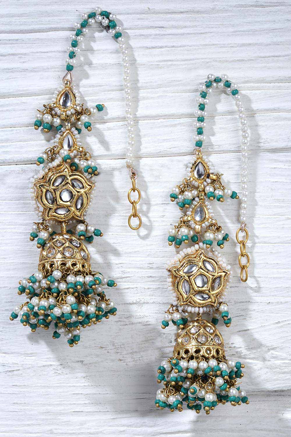 Blue And White Gold-Plated Kundan Diamond And Pearls. Jhumka Earring