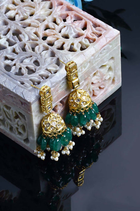 Green And Cream Gold-Plated Kundan Diamonds And Pearls Jhumka Earring