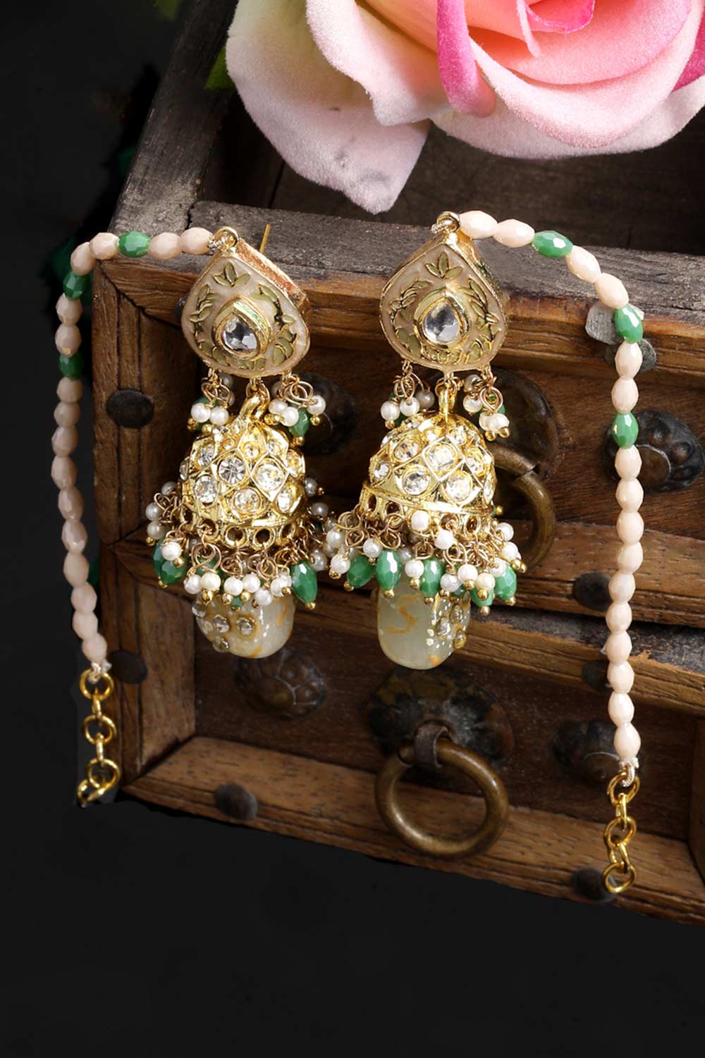 Gold And Green Gold-Plated Kundan And Pearls Jhumka Earring With Hair Chain
