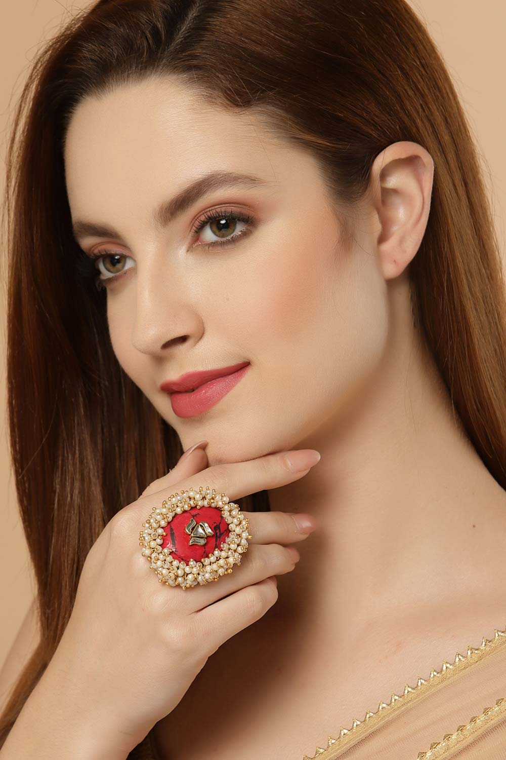 Red And White Gold-Plated Kundan And Pearls Ring