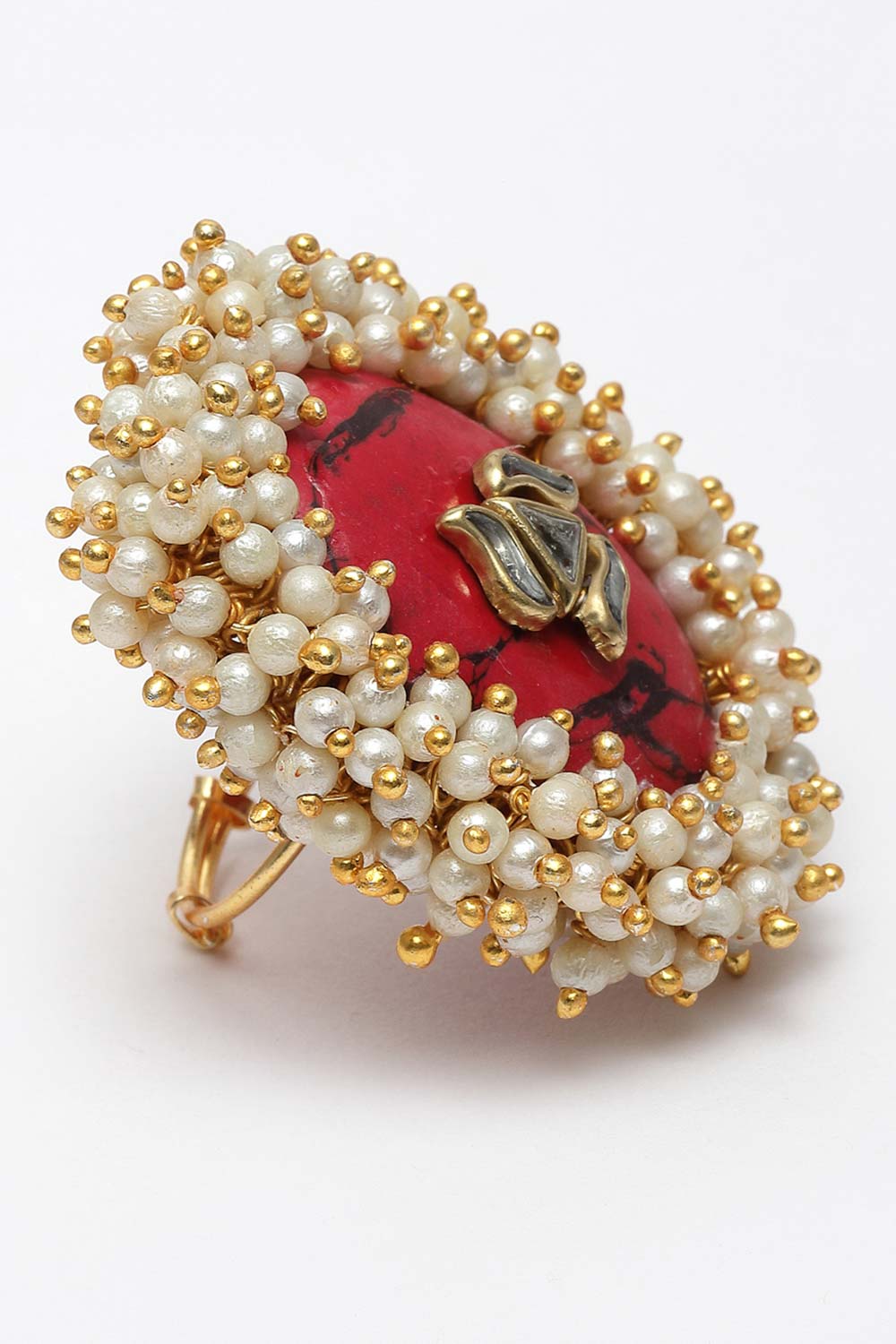 Red And White Gold-Plated Kundan And Pearls Ring