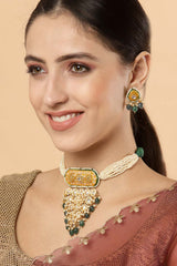 Yellow And Green  Gold-Plated Kundan And Pearls Jewelry Set