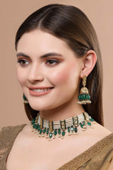 Green And Cream Gold-Plated Kundan Diamonds And Pearls Jewellery Set