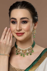 Green And White Kundan And Pearls Necklace And Earring Set