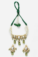 Green And Gold Necklace With Earring Jewelry Set With Kundan And Pearls