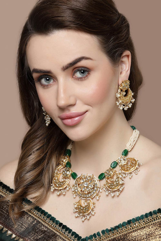 Small beads necklace hot sale indian designs