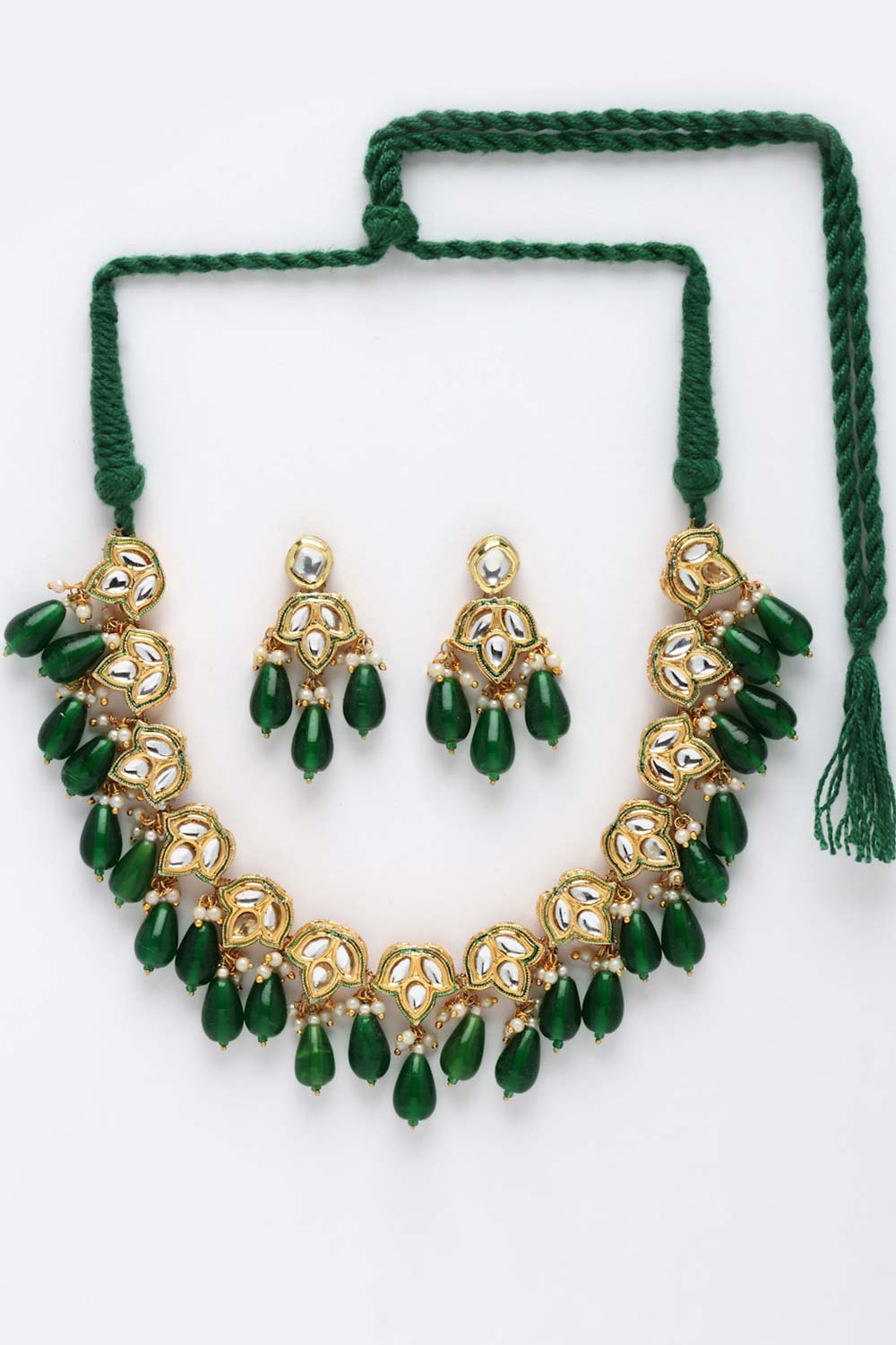 Green And Cream Gold-Plated Kundan And Pearls Jewelry Set