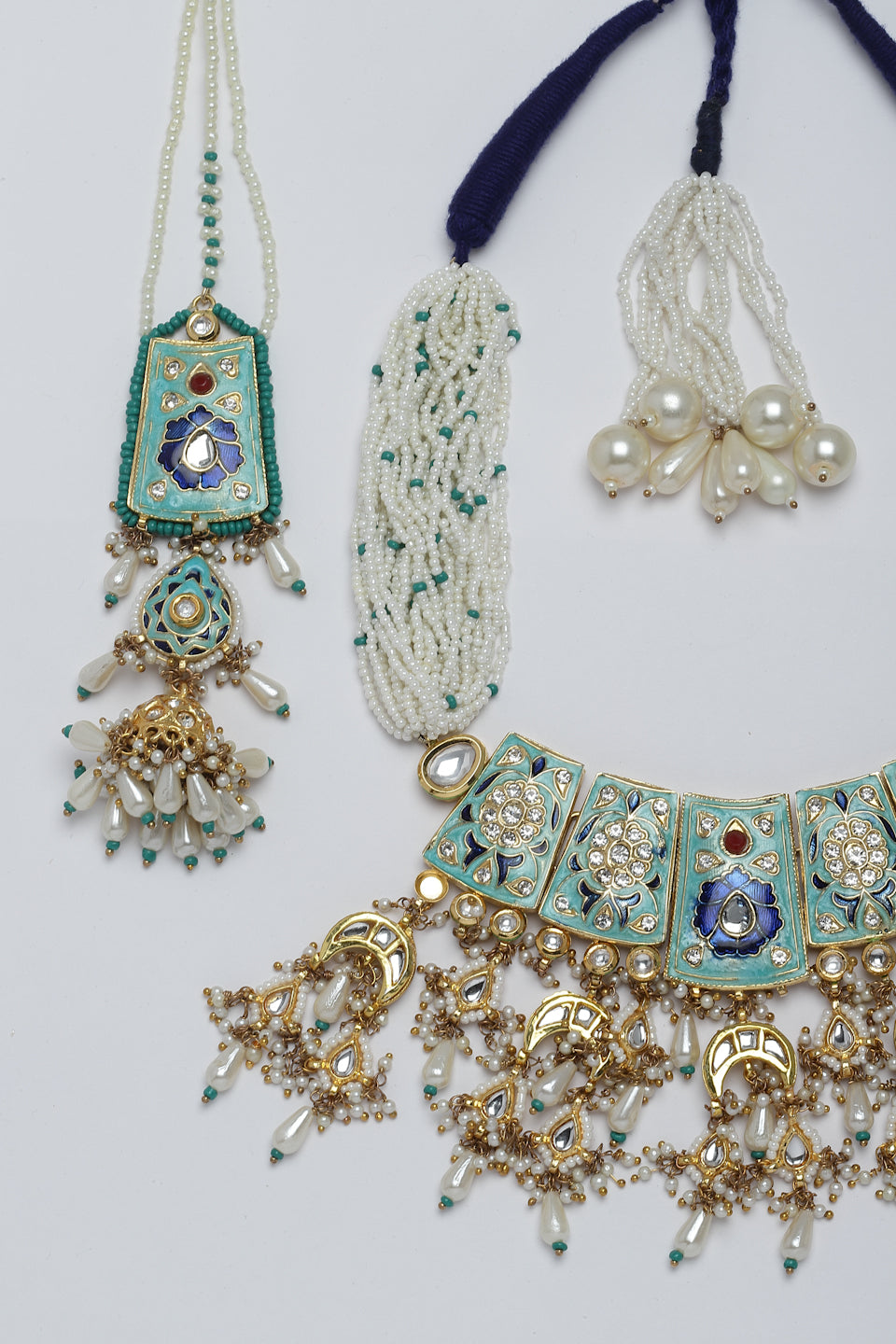 Blue And Cream Gold-Plated Kundan And Pearls Necklace Earring Set