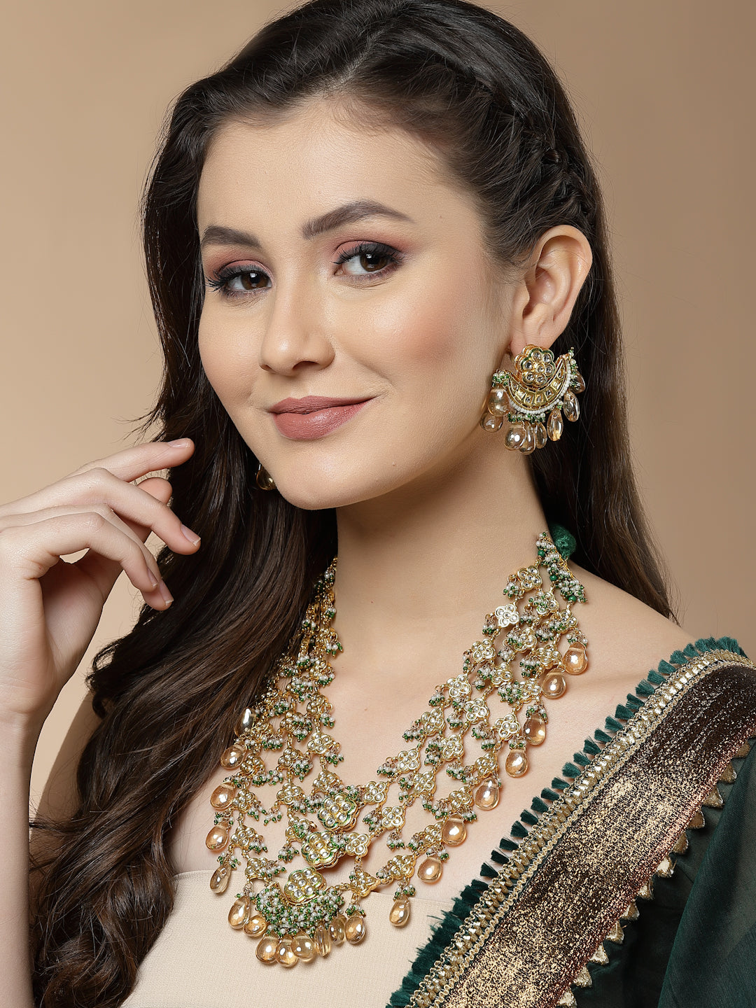 Buy Green and Yellow Gold-Plated Kundan and Pearls Necklace Earring Set Online