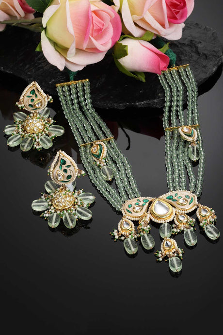 Green And White Kundan And Pearls Necklace And Earring Set