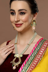 White And Green Kundan And Pearls Necklace And Earring Set