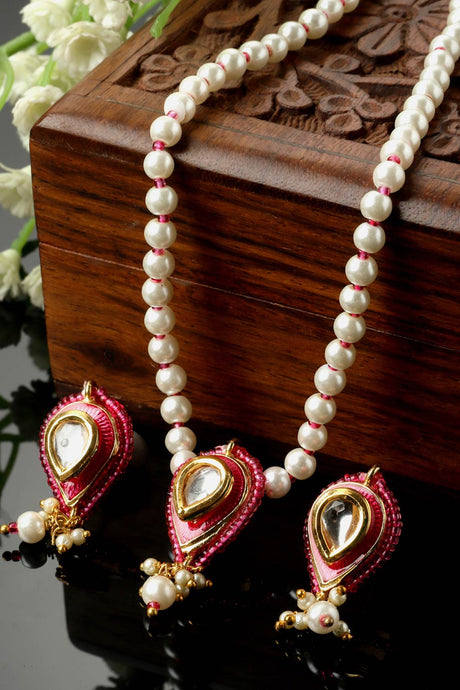 Pink And Gold Necklace With Earring Jewelry Set With Kundan And Pearls