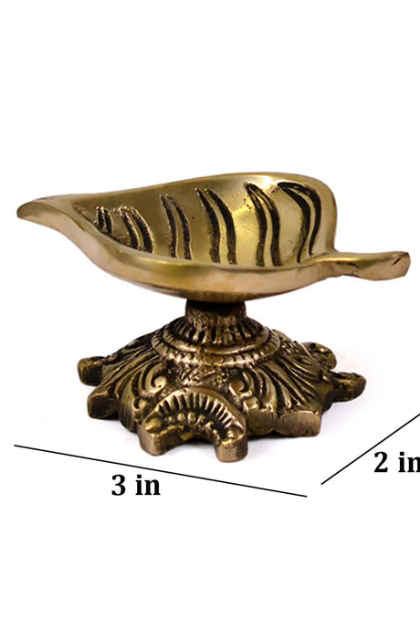 Brass Leaf Shaped Small Diya Oil Lamp Deepak (Set Of 6)