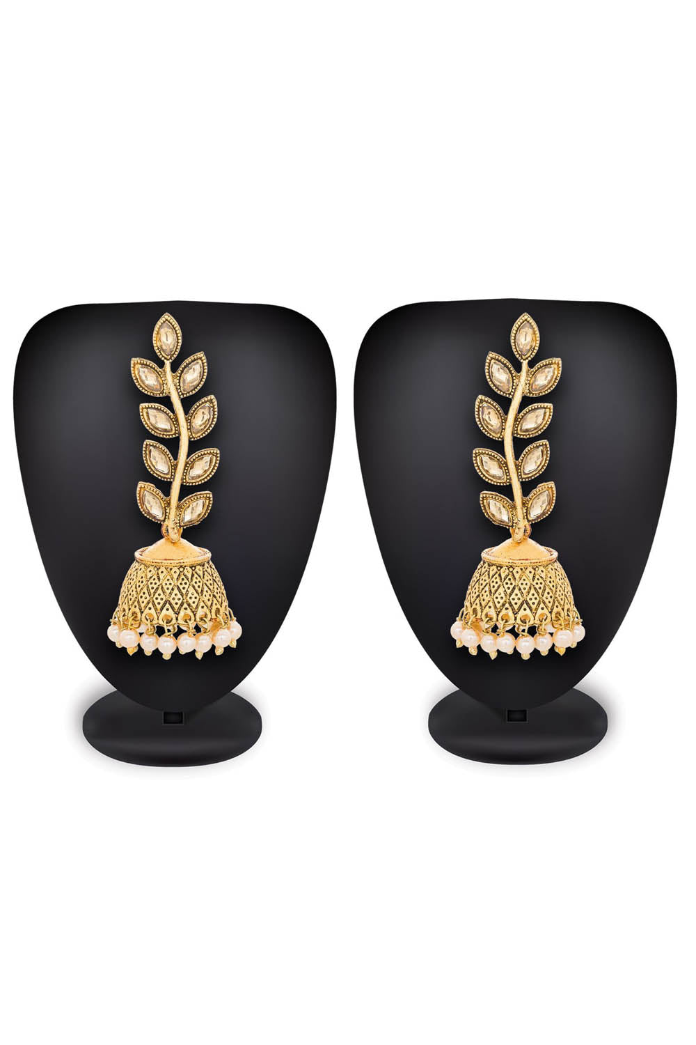 Women's Alloy Earrings in Golden