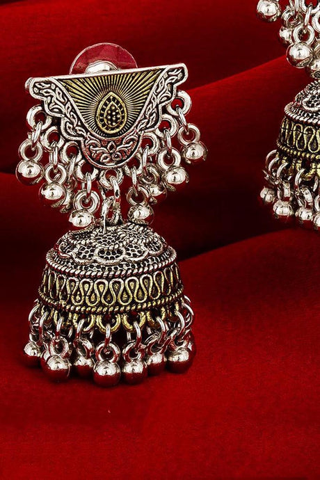 Women's Alloy Jhumka Earrings In Silver