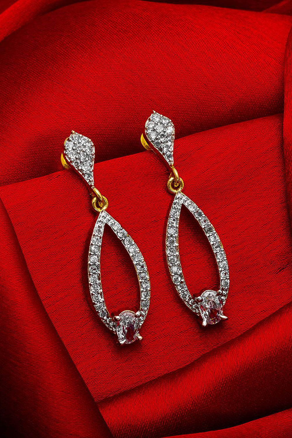 Women's Alloy Drop Earrings In Gold And Silver