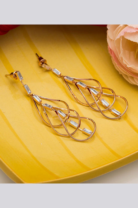  Buy Women's Alloy Large Dangle Earrings in Gold Online 