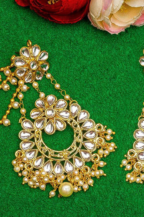 Women's Alloy Chandbali Earrings in Gold