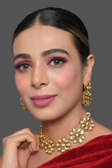 Handcrafted Floral Kundan Necklace With Earrings