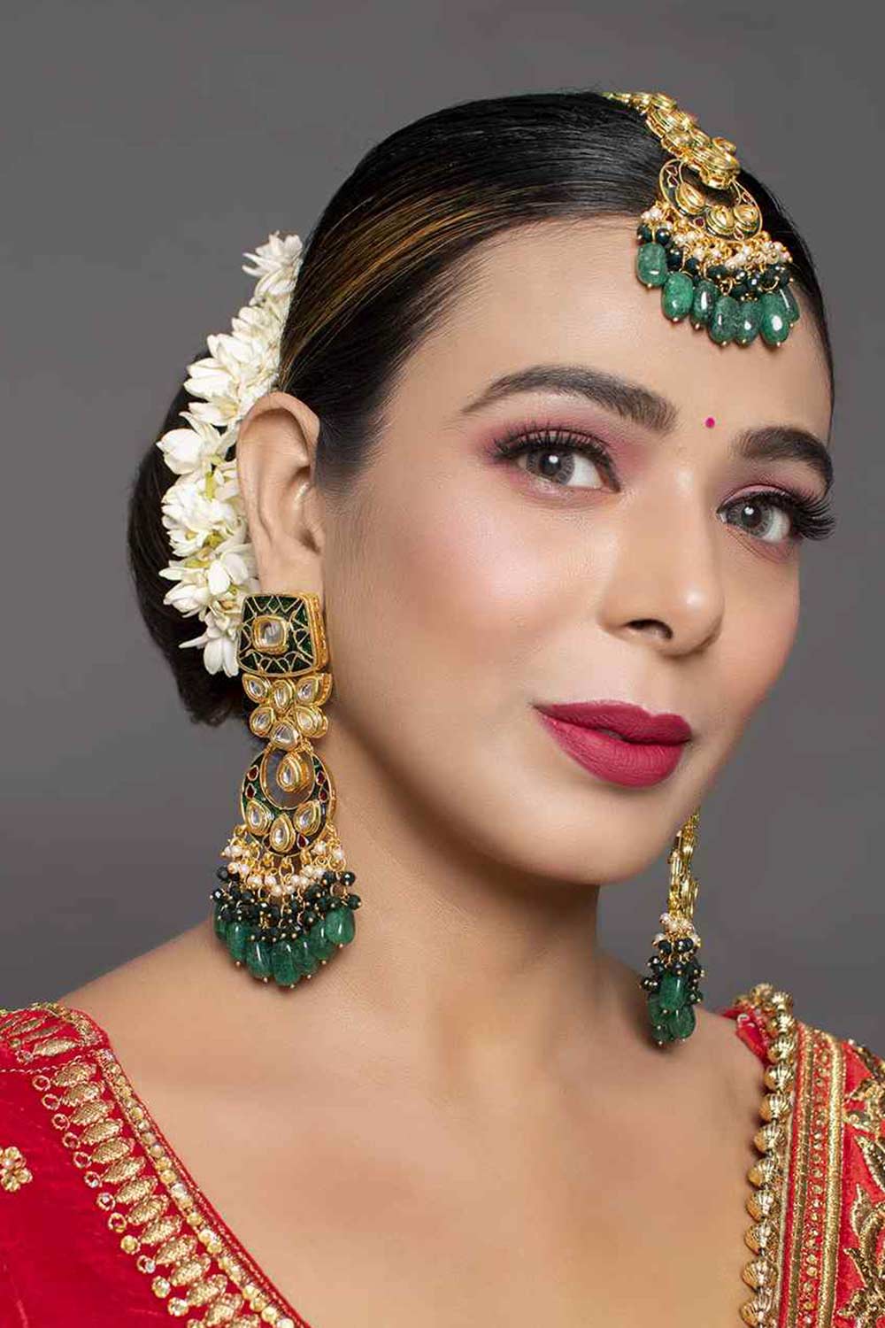 Handcrafted Kundan Emerald Beaded Earrings With Maangtikka