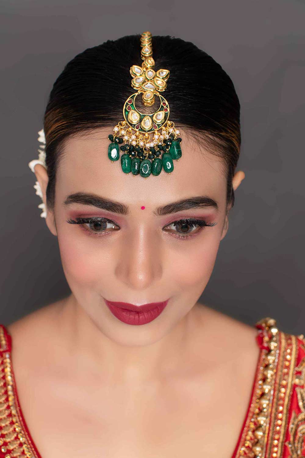 Handcrafted Kundan Emerald Beaded Maangtikka