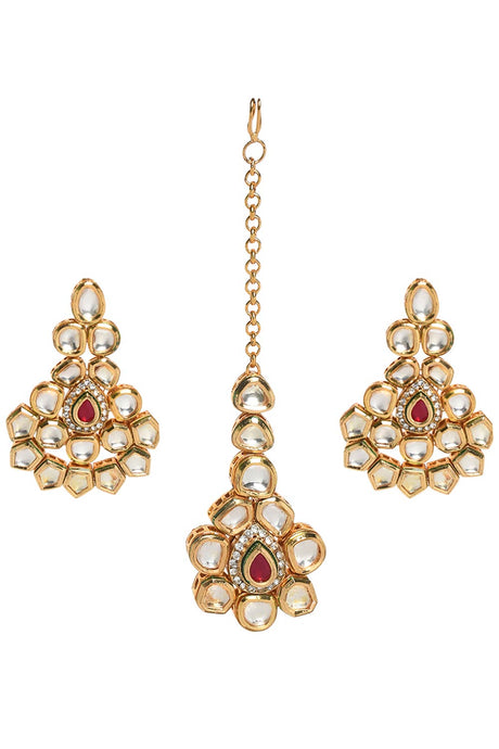 Handcrafted Kundan Studded Gold Toned Earring And Mang Tika Set