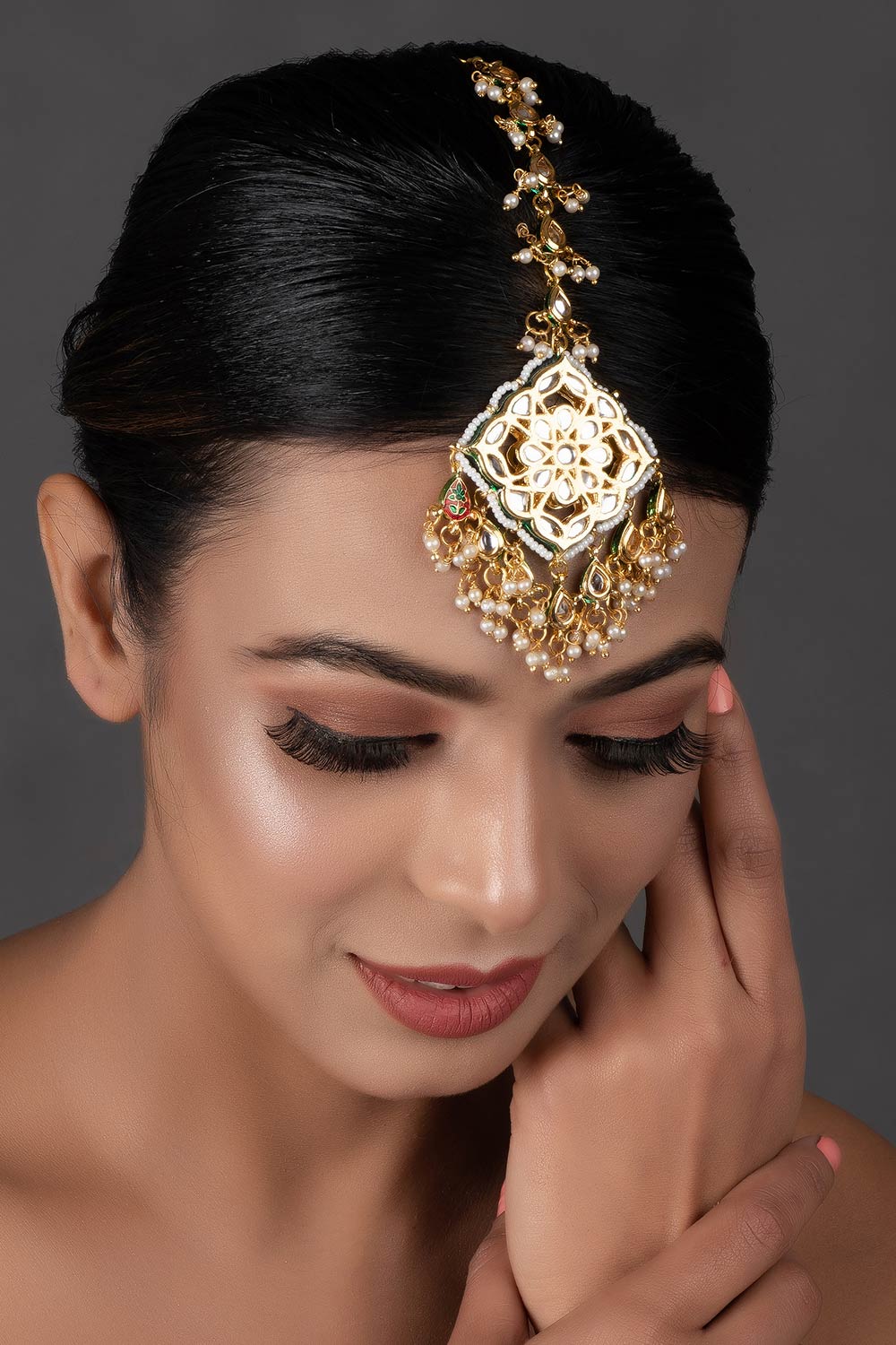 Gold Tone Kundan Inspired Maang Tikka