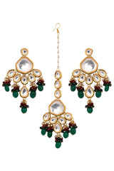 Emerald beaded Kundan inspired Mang Tikka with earrings