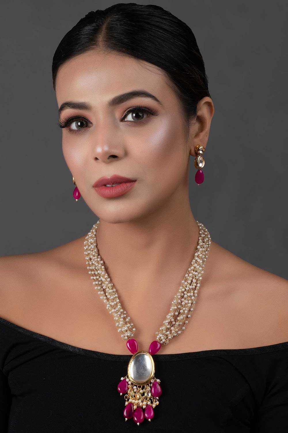 Ruby Beaded Kundan Necklace With Earrings