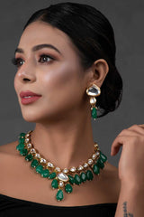 Emerald Beaded Gold Toned Kundan Inspired Necklace With Earrings