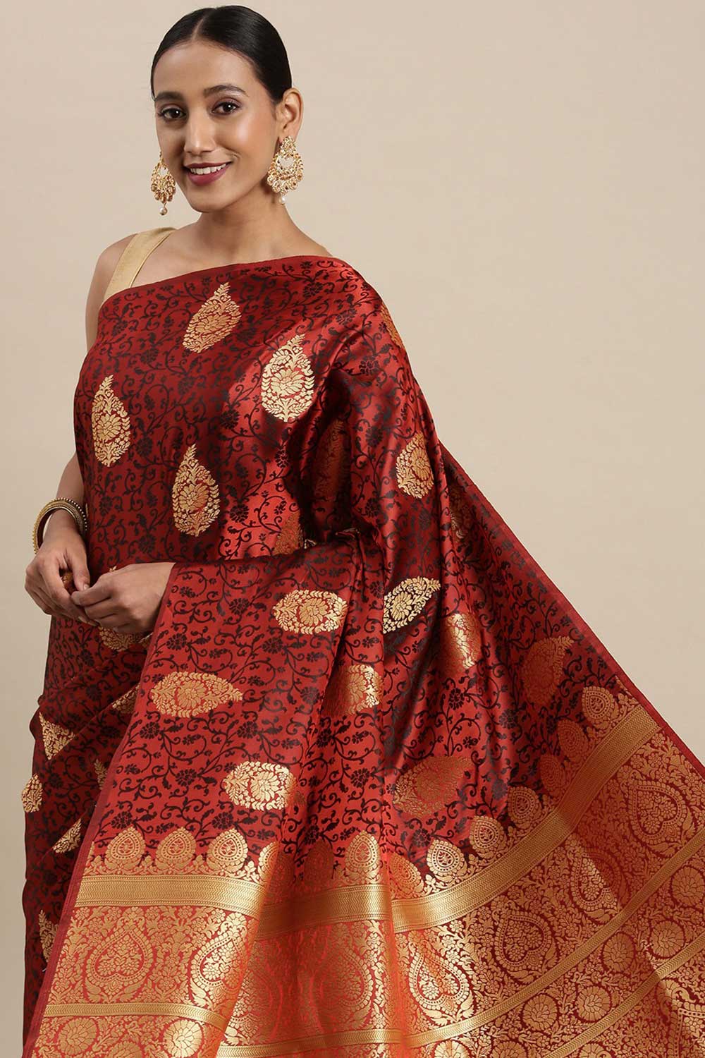 Kanjivaram Litchi Silk Woven Saree In Maroon