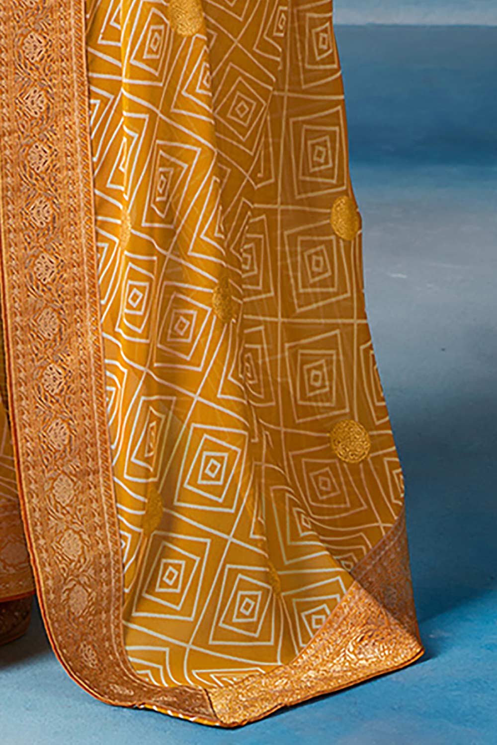 Buy Yellow Georgette Geometric Printed Saree Online - Side