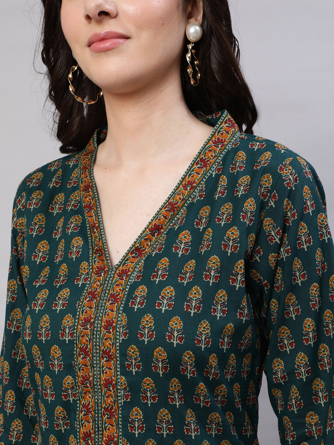 Green  Pure Cotton Printed Kurtas