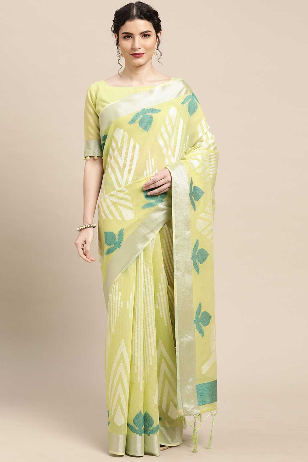 Buy Cotton Blend Geometric Design Saree in Lime Green Online