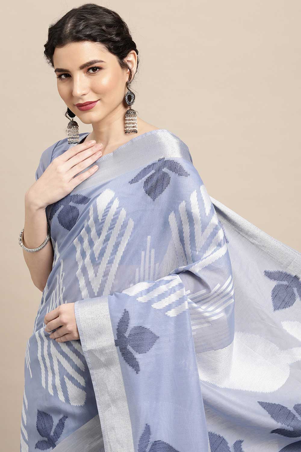 Buy Cotton Blend Geometric Design Saree in Light Blue Paatern Design