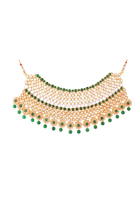 Alloy Necklace With Earrings And Maang Tikka In Green