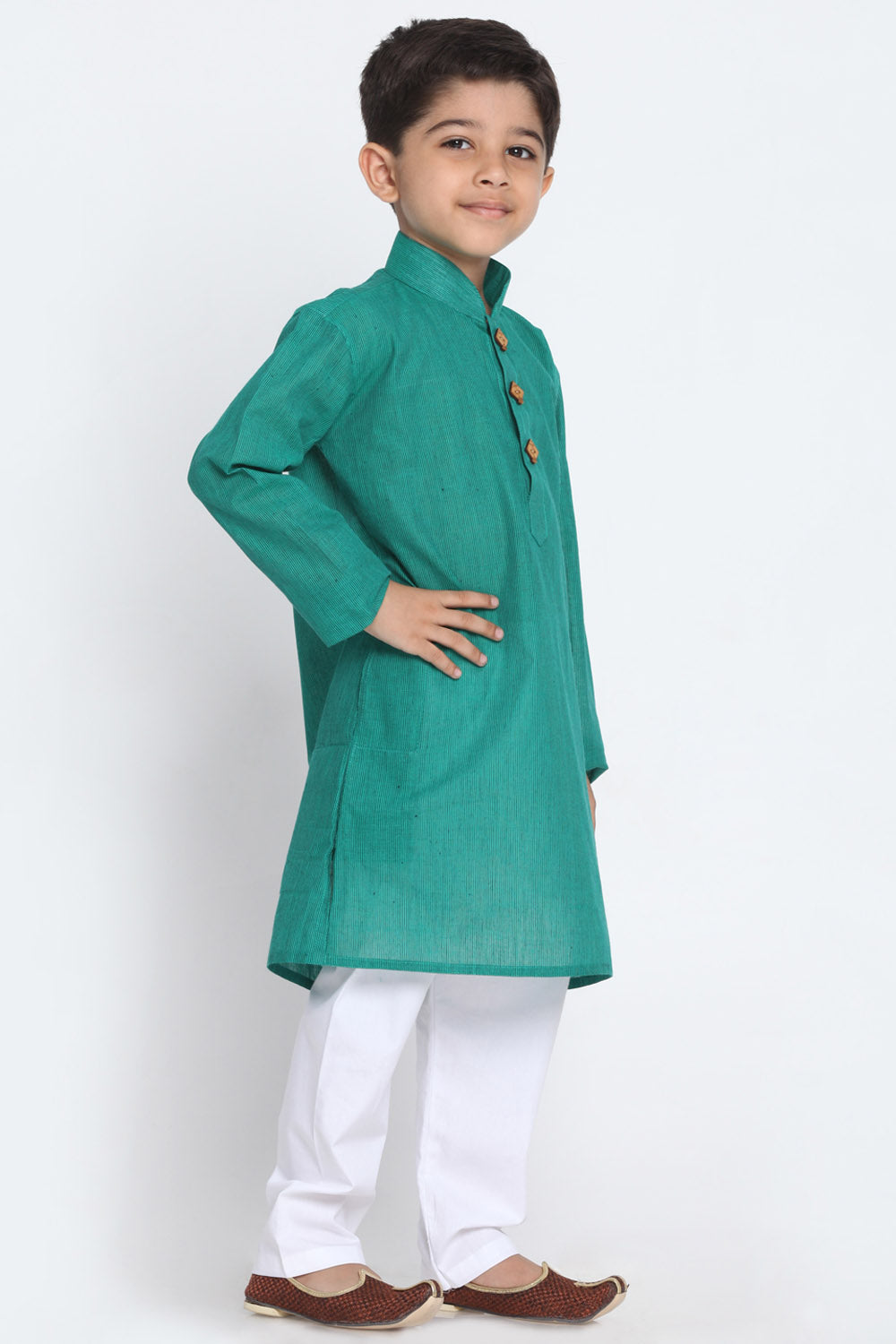 Boy's Blended Cotton Kurta Set In Green