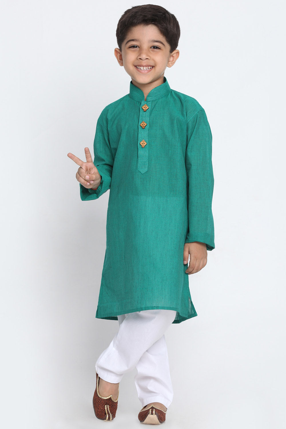 Boy's Blended Cotton Kurta Set In Green