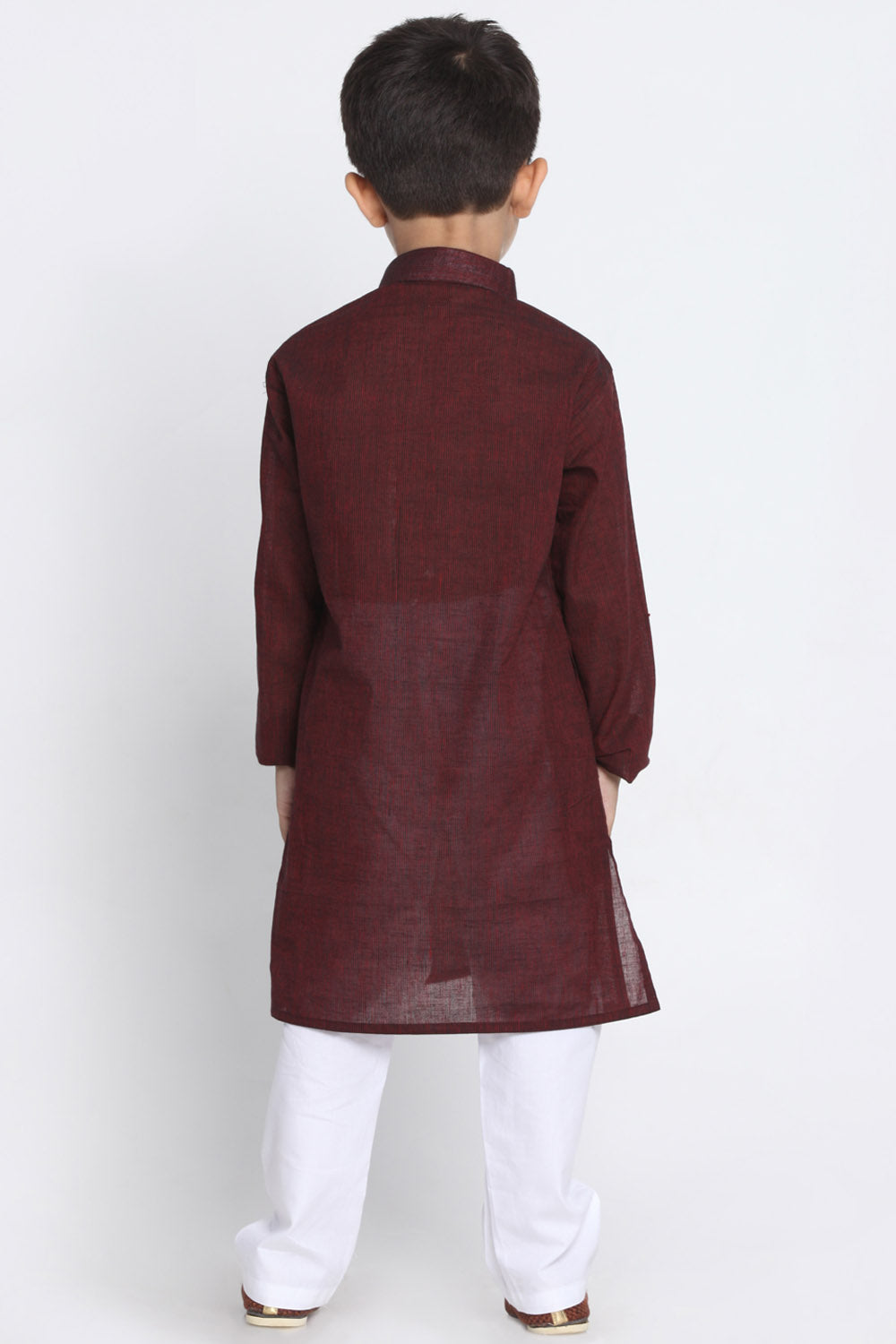 Boy's Blended Cotton Kurta Set In Maroon