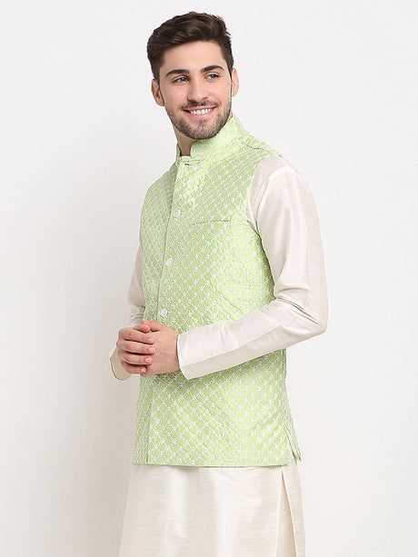 Men's green Silk Blend Embroidered Nehru Jacket