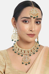 Buy Women's Alloy Necklace Set in Green