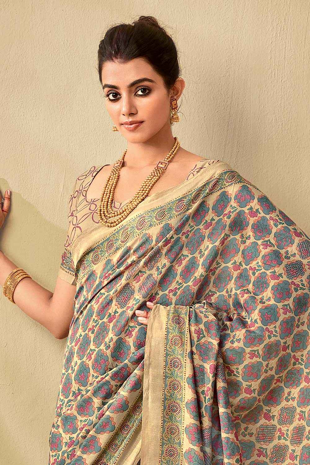 Tussar Silk Cream Printed Celebrity Saree