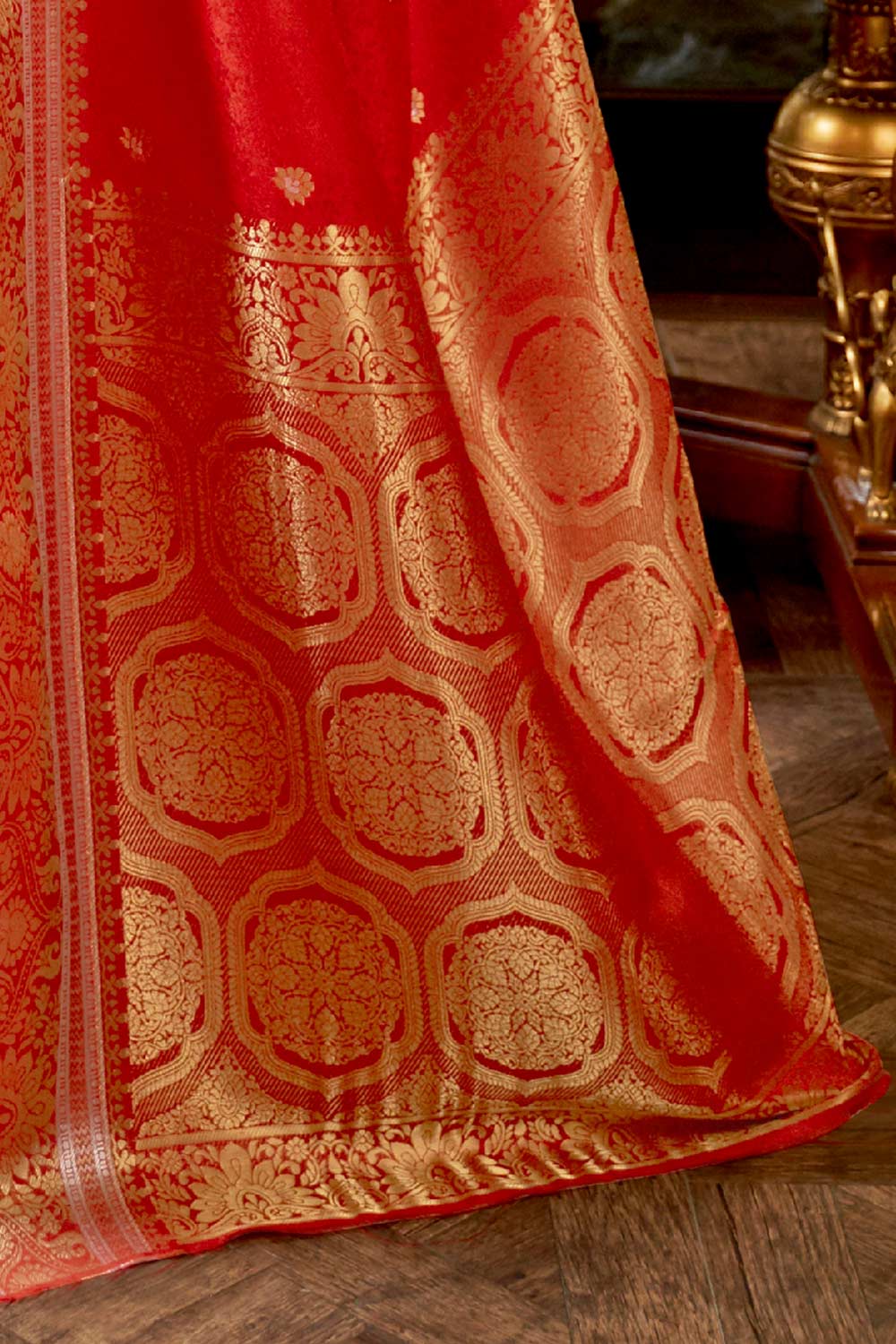 Red Silk Blend Floral Woven Design Banarasi Saree