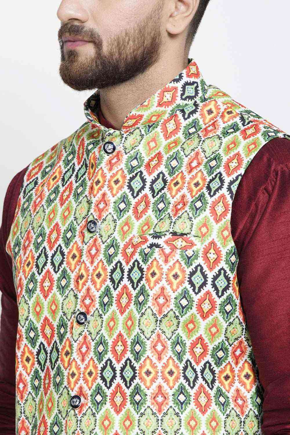 Buy Men's Maroon Silk Blend Chevrons Printed Men's Kurta Pajama Jacket Set Online