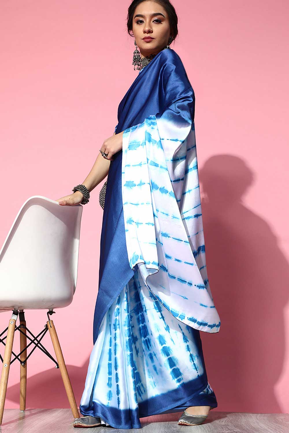 Crepe Tie And Dye Saree In Blue