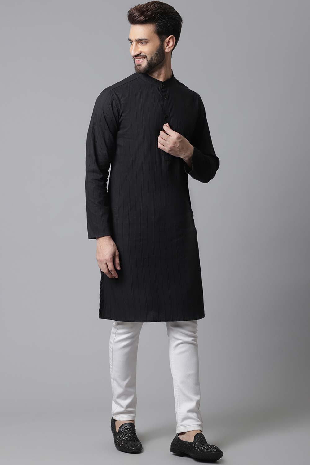 Buy Men's Black Cotton Stripes Long Kurta Online - KARMAPLACE